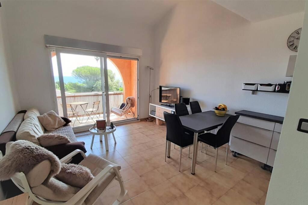 Charmant Appartement Vue Mer A 100M De La Plage. Сент-Егюльф Екстер'єр фото