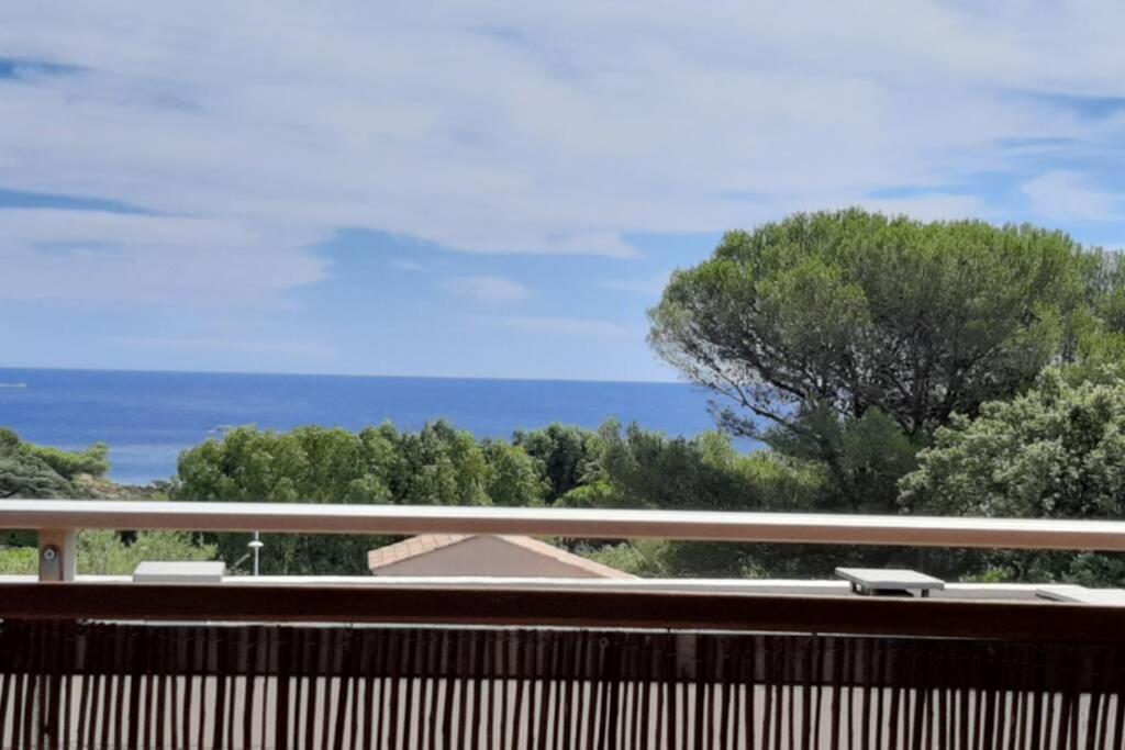 Charmant Appartement Vue Mer A 100M De La Plage. Сент-Егюльф Екстер'єр фото